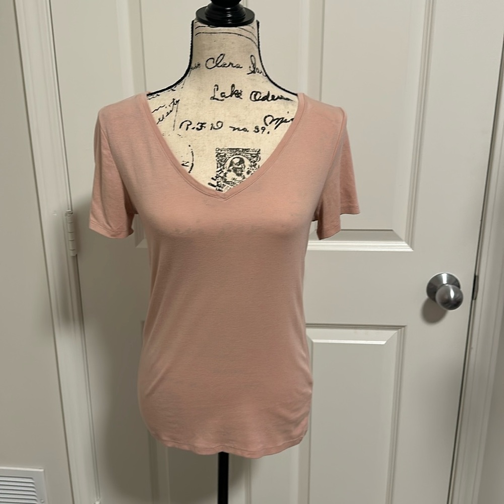 A new day pink vneck short sleeve tee